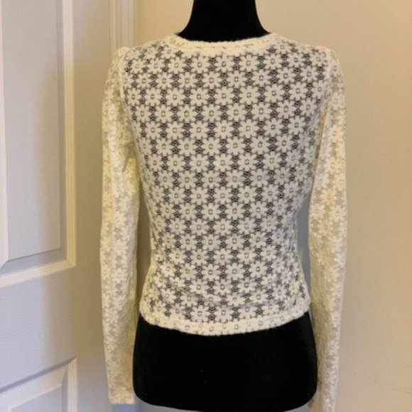 Floral Boho Crop Top - Picture 6 of 7